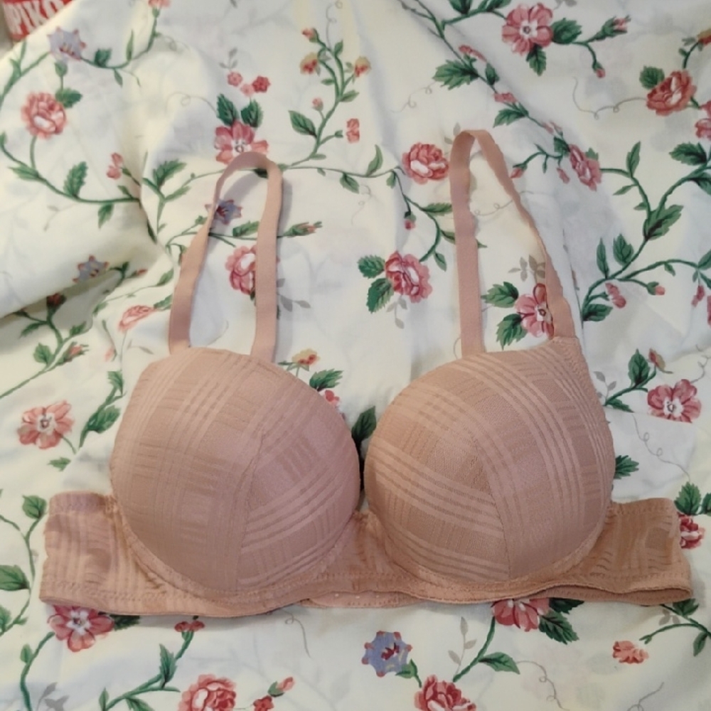 Jennifer Soft Tannish/Pink Blush Extreme Push Up Bra 34B